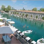 Acqua Apartman Peschiera del Garda
