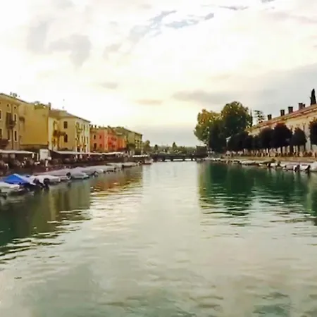 Acqua Peschiera del Garda